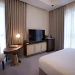 Peninsula Worth Hotel
